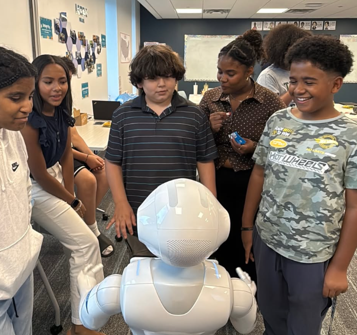 Students in the Tres Sueños AI Summer Program